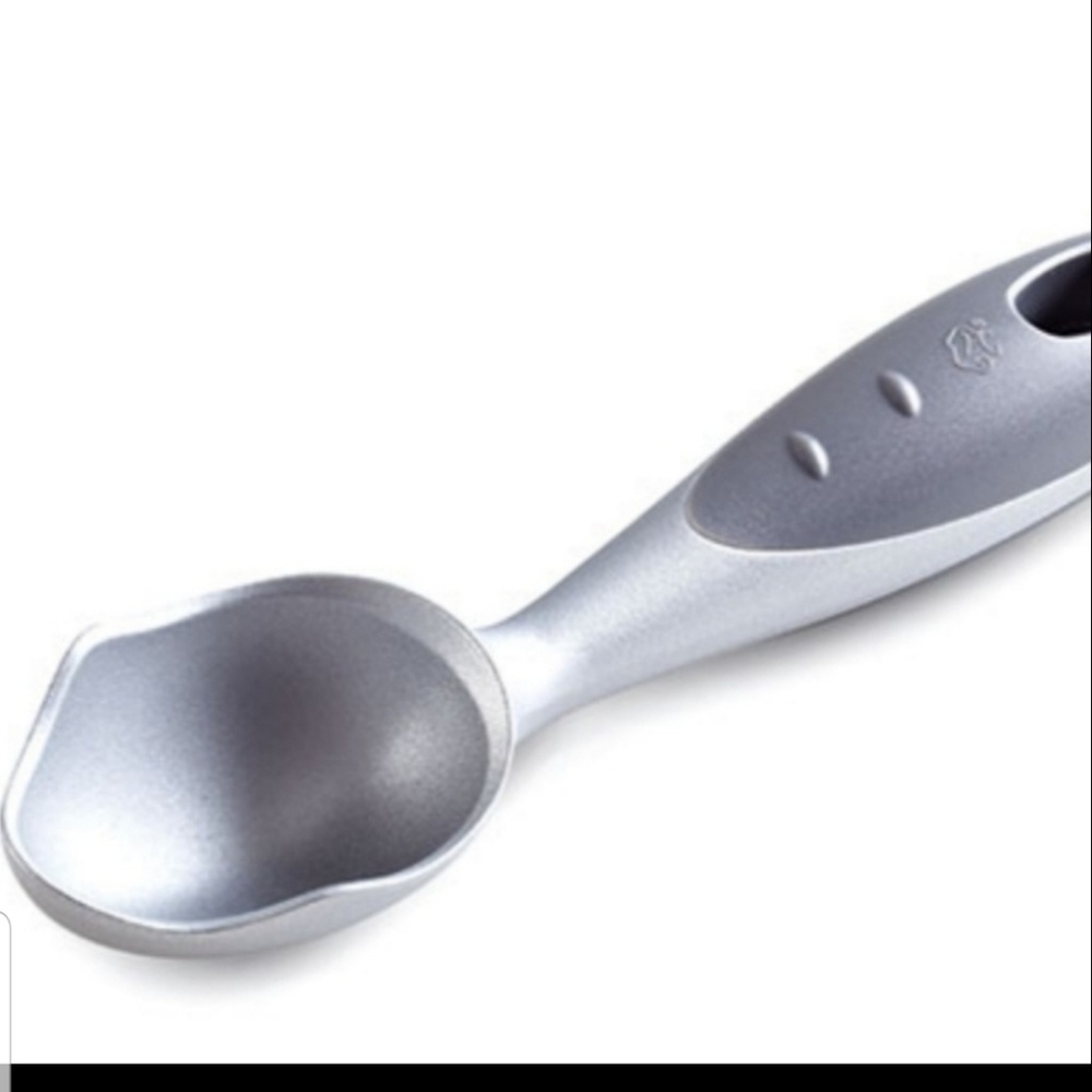 Pampered Chef Ice Cream Scoop